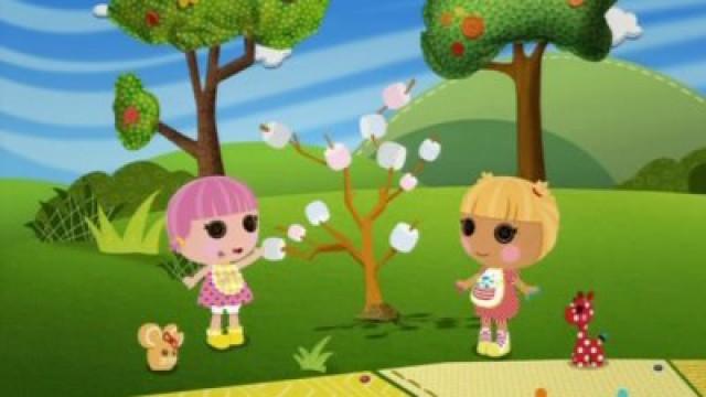 A Tree Grows in LaLaLoopsy Land