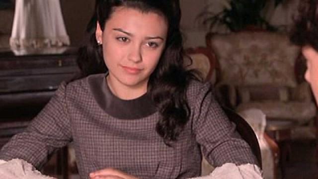 1x53 - Adela avala el negocio de Mauro