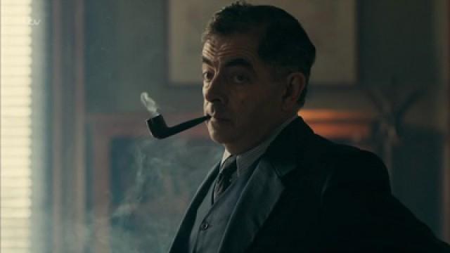 Maigret Sets a Trap