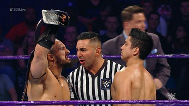 205 Live 28