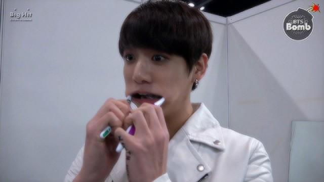 2 brushes for Jung Kook's teeth