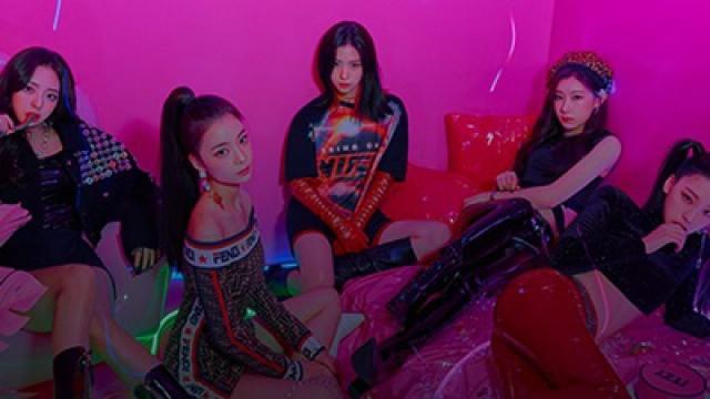 [FULL] ITZY THE 1ST SINGLE IT'z Different LIVE PREMIERE