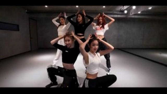 ''DALLA DALLA'' Dance Practice (Close-up Ver.)