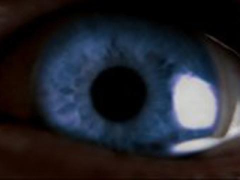 Himmelblaue Augen