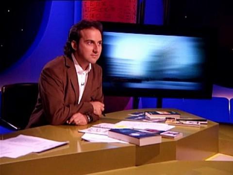 Lo mejor de Cuarto Milenio - Parte 1: Fantasmas en el Reina Sofía - El enigma Mozart - Arqueología Psíquica - El Hispano - El caminante sin nombre - Fátima - Autómatas - El Exorcismo de Albayzín