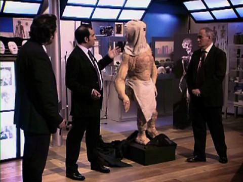 El Hombre Elefante - Los Illuminati - Diarios del miedo: Madame V