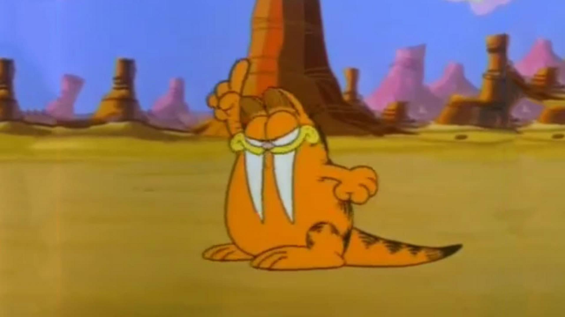 Garfield: His 9 Lives