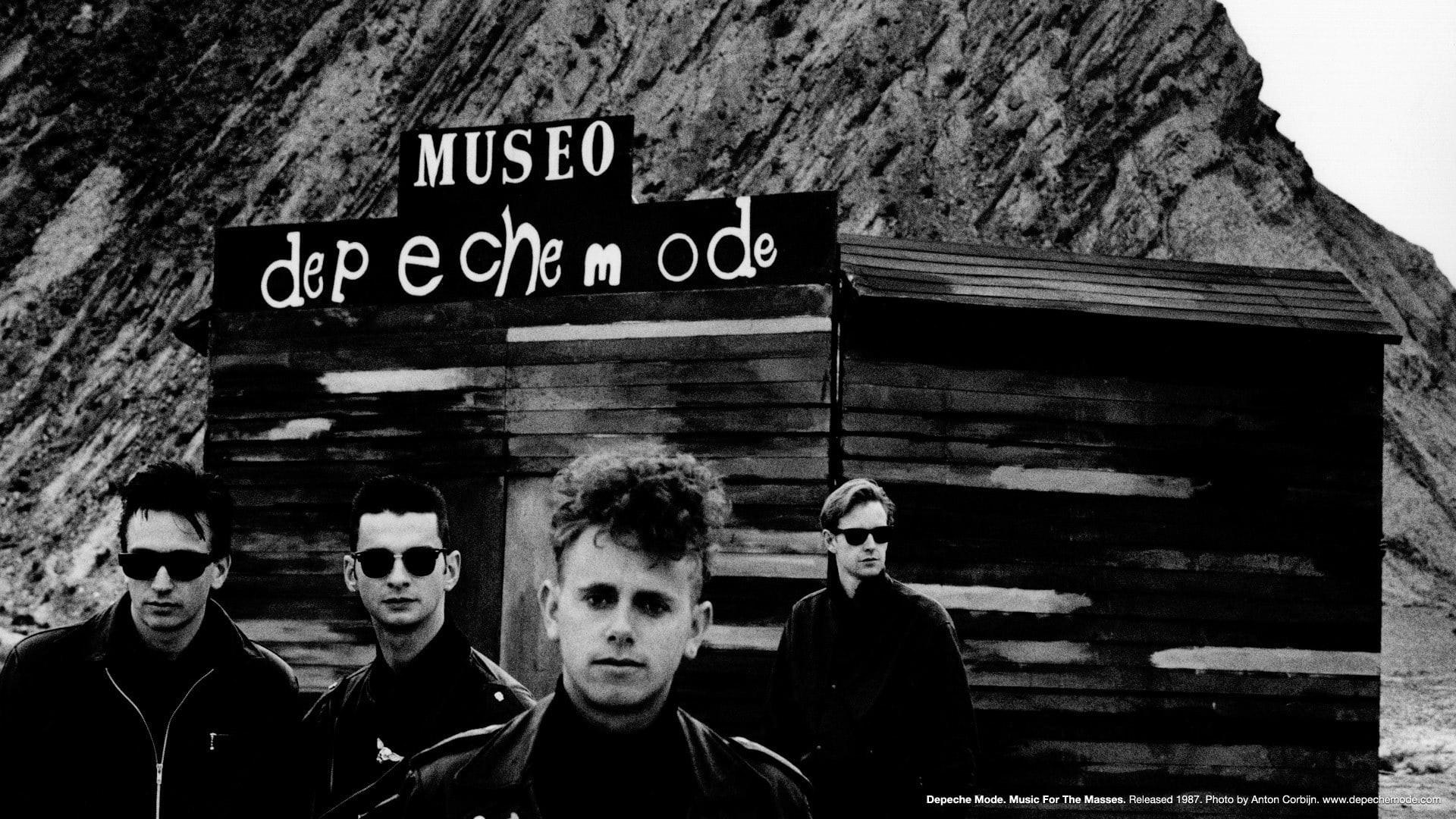 Depeche Mode: Strange