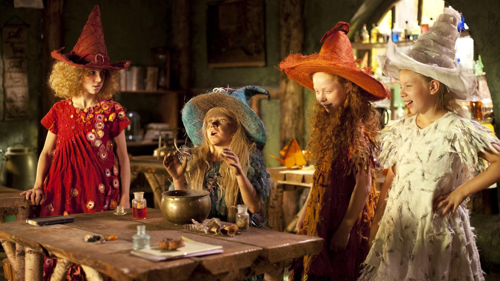 Fuchsia the Mini-Witch