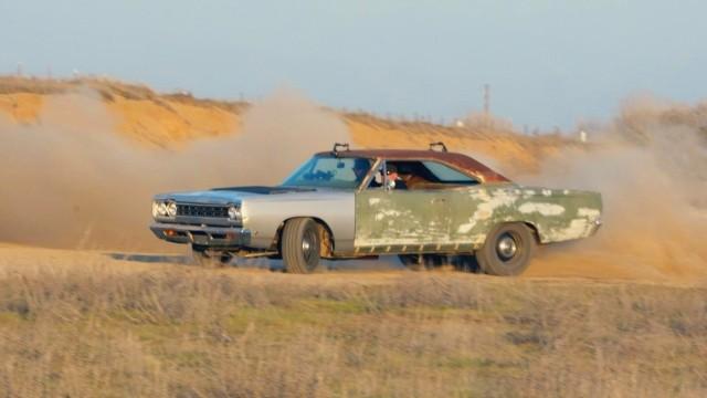 Road Trippin' the Wreck Runner!