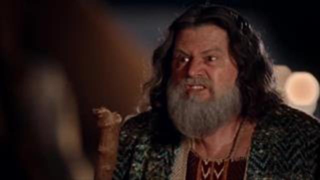 Jacó flagra Ruben e Bila aos beijos