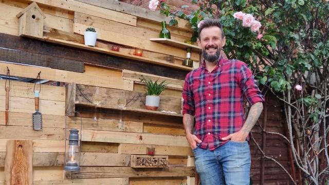 A Furry Green Play Area, Designer Dolls Housing and Some Clever Fencing