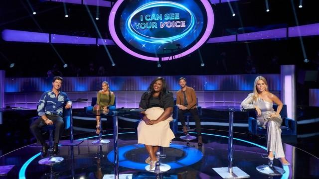 Episode 9: Robin Thicke, Nicole Byer, Jeff Dye, Cheryl Hines, Adrienne Houghton