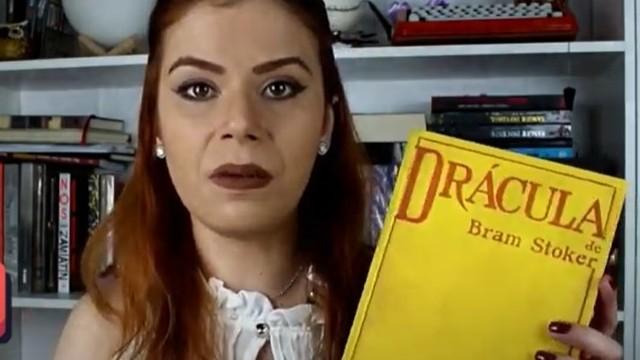 FOLHEANDO DRÁCULA - FIRST EDITION OU CAPA AMARELA