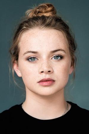 Picture of Luna Wedler