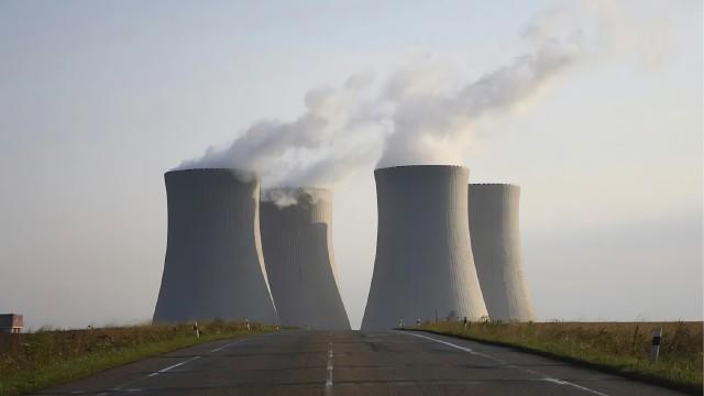 What if nuclear fusion were implemented today? (SciCast #555)