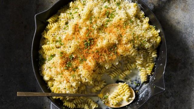 One-Dish Skillet Dinners