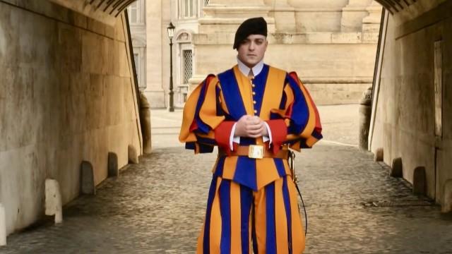 Gardes suisses, au coeur de la mystérieuse armée du Pape