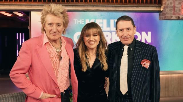 Rod Stewart, Jools Holland, Camila Mendes