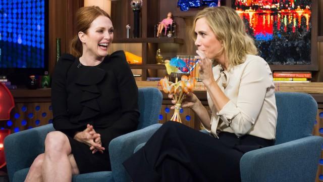 Julianne Moore & Kristen Wiig