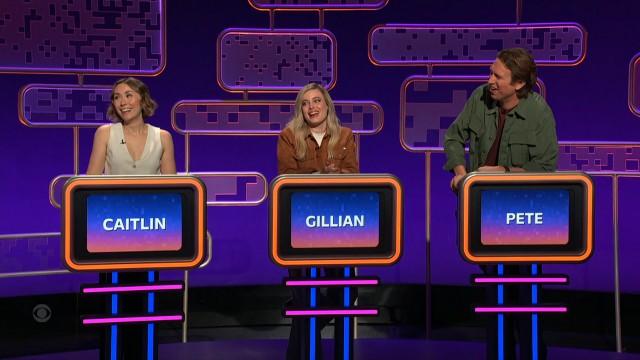 Caitlin Reilly, Gillian Jacobs, Pete Holmes