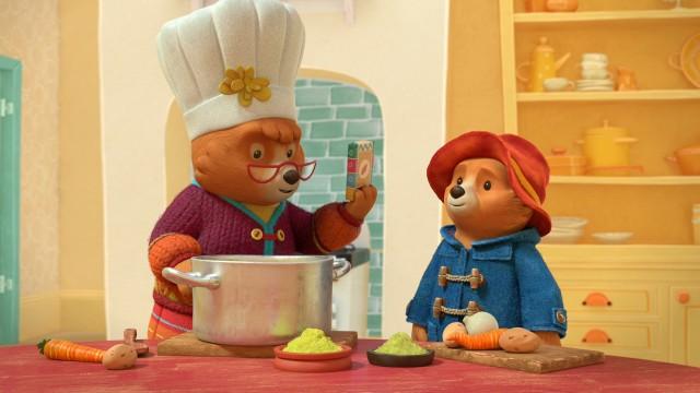 Paddington and Aunt Lucy's Special Recipe