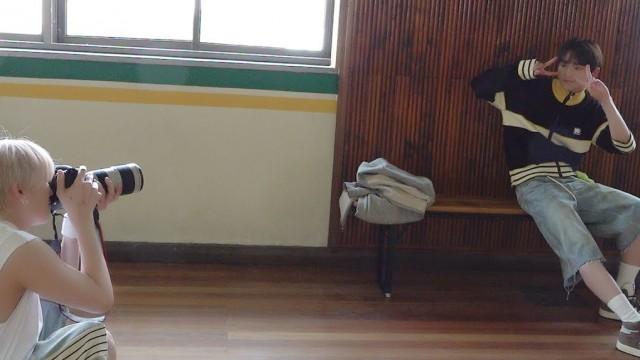 [&CUT] Got a job as an exclusive photographer of &TEAM｜Behind Scenes of Behind Photo 