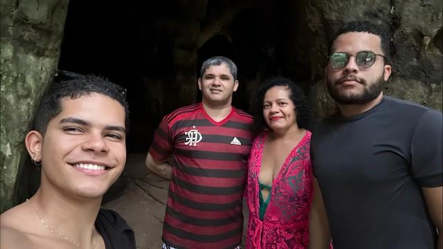 COM MINHA FAMÍLIA EM MANAUS