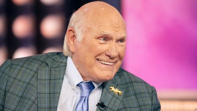 Terry Bradshaw, DeWanda Wise, Curtis Stone, Grace Bowers, Penn Holderness