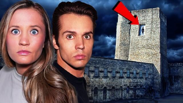  We Investigated a Haunted Castle in England (SCARY) 