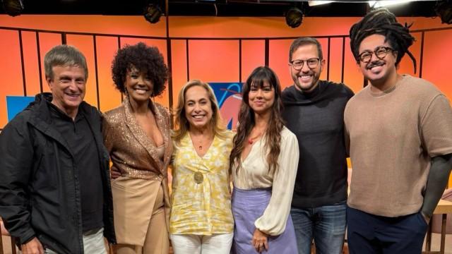 Isabel Fillardis, Denise Loreto, Rodrigo Goes, Tony Piccolo e Jota Marques