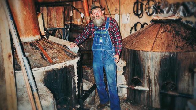 Moonshiners True Crime & Shine: Crimes Against Popcorn Sutton