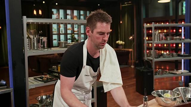 Immunity Pin Challenge: Keeping Up With Gordon Ramsay
