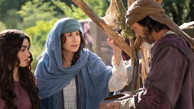 The Woman Who Bowed to No One (1)