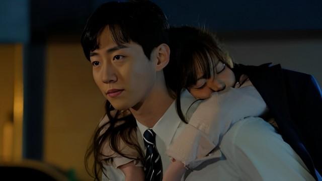 미자를 도와주려 하는 규태와 대식