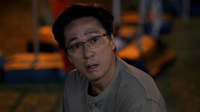 무철의 돈을 흥청망청 쓰기 시작하는 규태