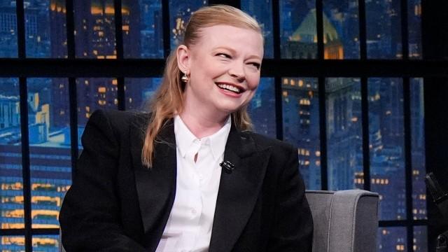 Sarah Snook, Glenn Howerton