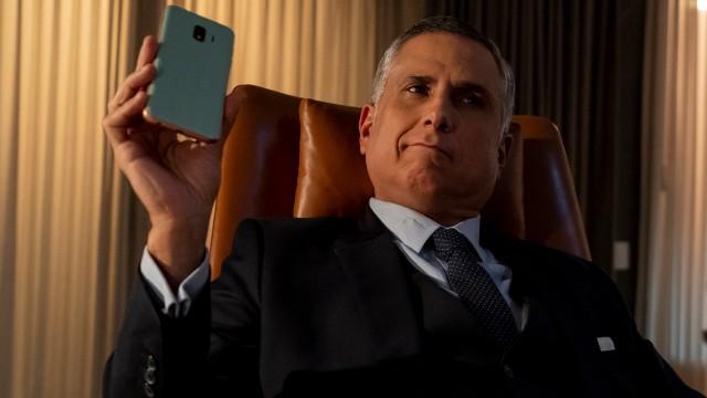 Mejía descubre el plan en su contra de Sofía y Analía