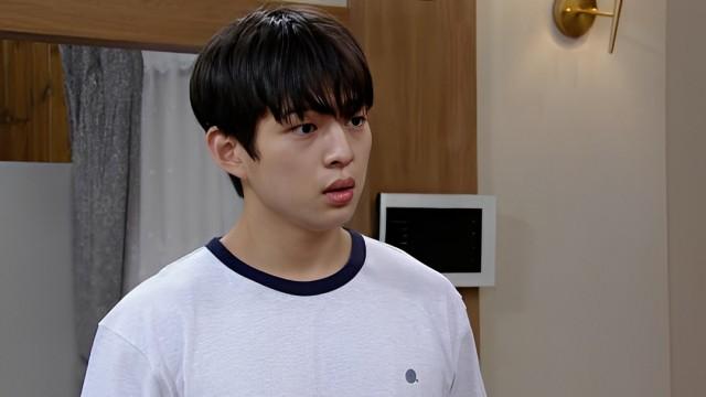 점점 취기가 오르는 규태