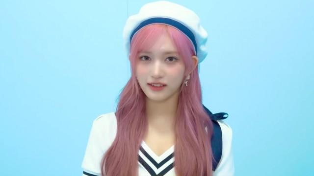 IVE 4th Official Fanclub 'DIVE INTO IVE' Behind