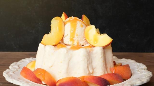 Typhoid Mary's Peach Ice Cream