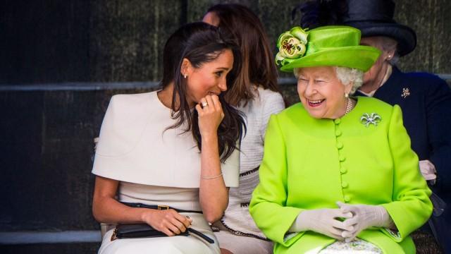 Lip-Reading the Royals: The Secret Conversations