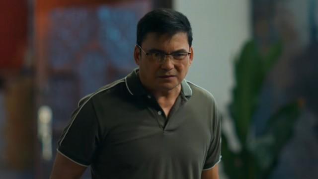 Stone Cold Father, Scheming Mother