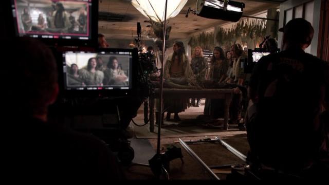 Episode Insider "Why Did the Mainlanders Cross the River?"