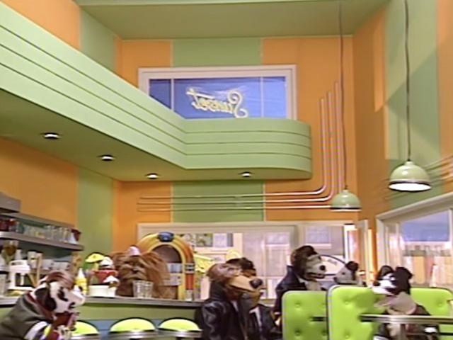 A Carrocinha do Amor