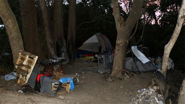 A Lonely Place to Die