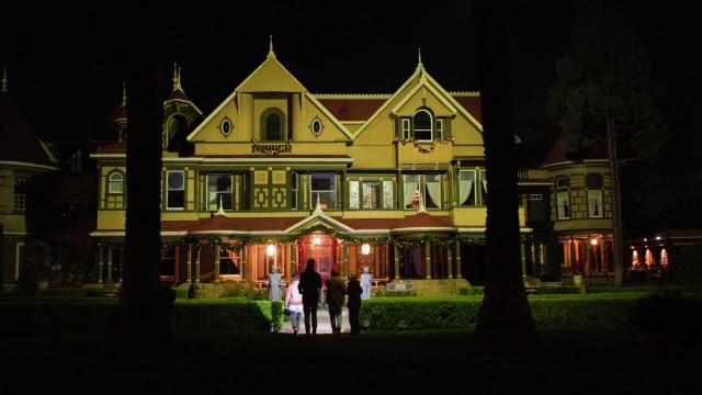 Ghost Hunting With Our Wives (ft. Mari & Sara)