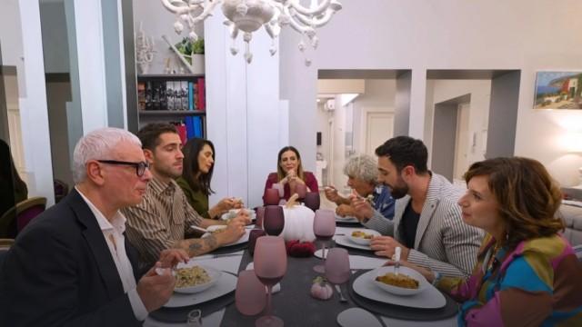 Noemi e Fabiana vs Salvatore e Gino