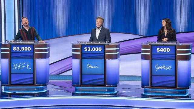 Quarterfinal #2: Macaulay Culkin, Steven Weber and Jackie Tohn