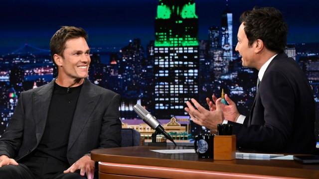 Tom Brady, Linda Cardellini, Derrick White, Katie Boyle